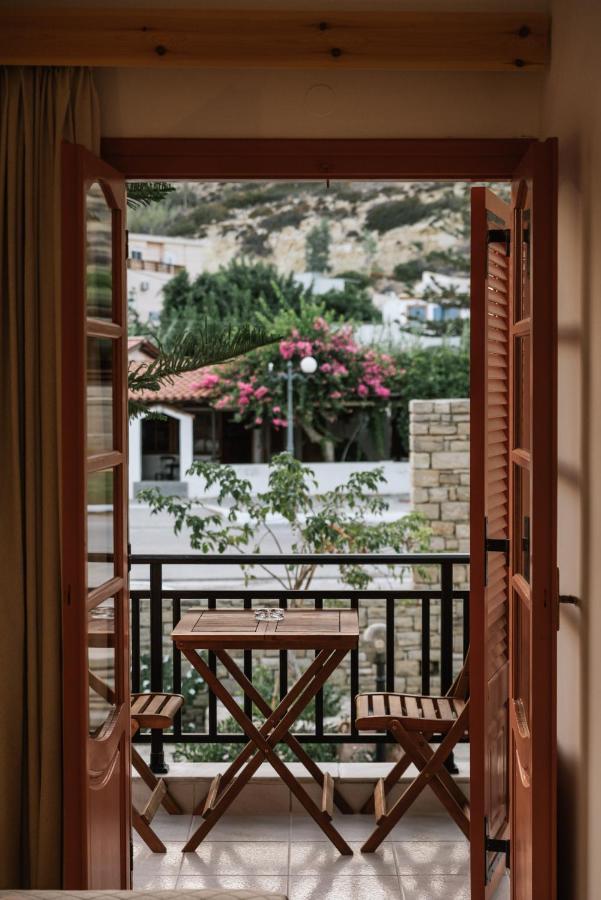 마탈라 Amalia B&B 외부 사진